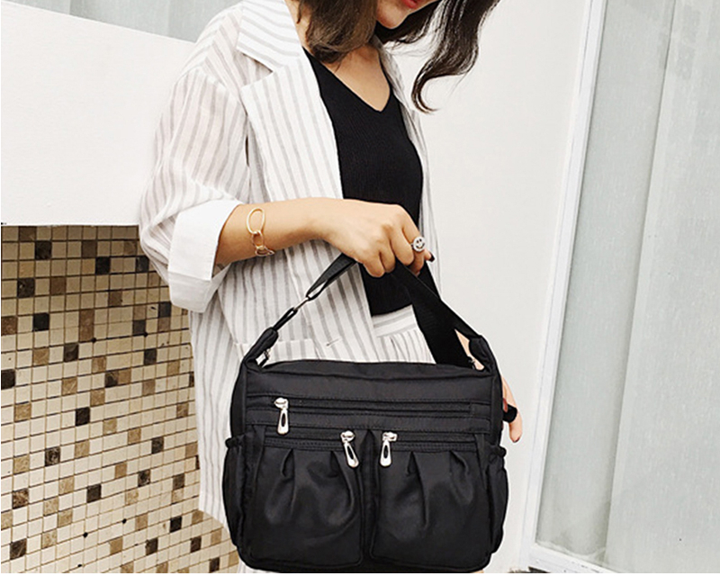 Waterproof Fashion Nylon Messenger Crossbody Bag MT0022